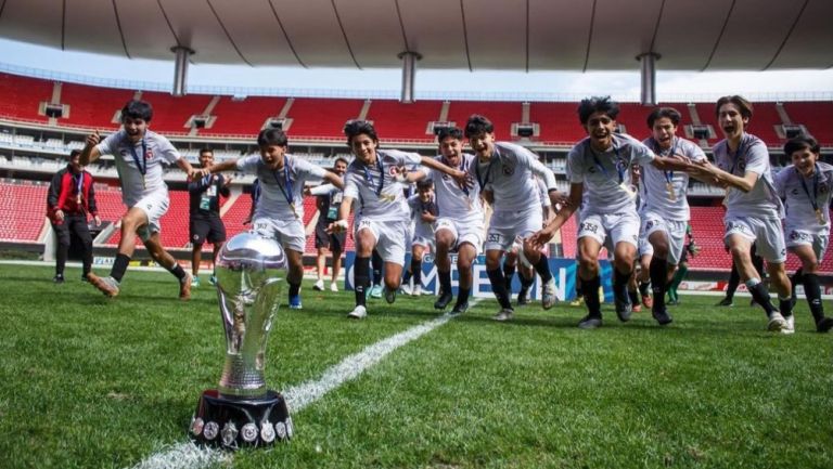 Sub 14 de Xolos se burla de Chivas y les canta "Te Deseo Lo Mejor"