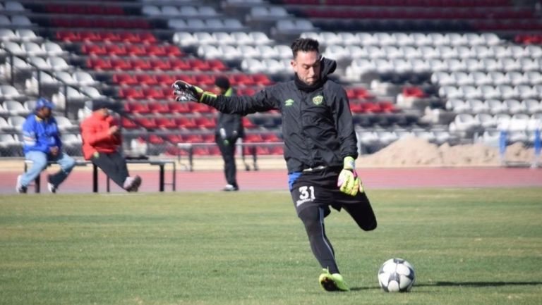 ¡De la Liga MX a la Kings League! Iban Vázquez Mellado firma con Club de Cuervos 