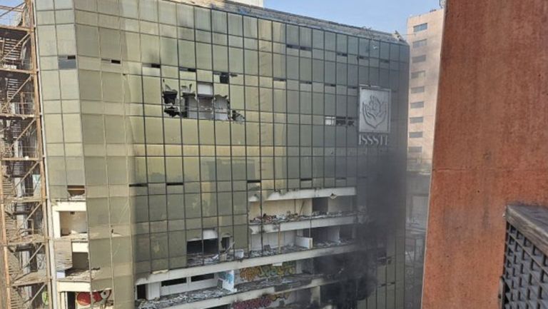 Así luce el edificio tras haberse quemado