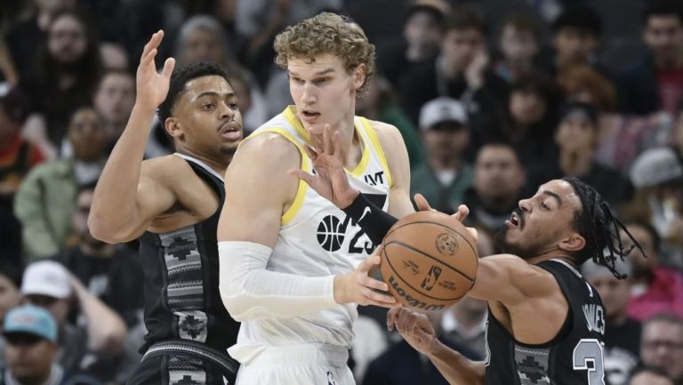 Markkanen fue la figura del Jazz ante los Spurs