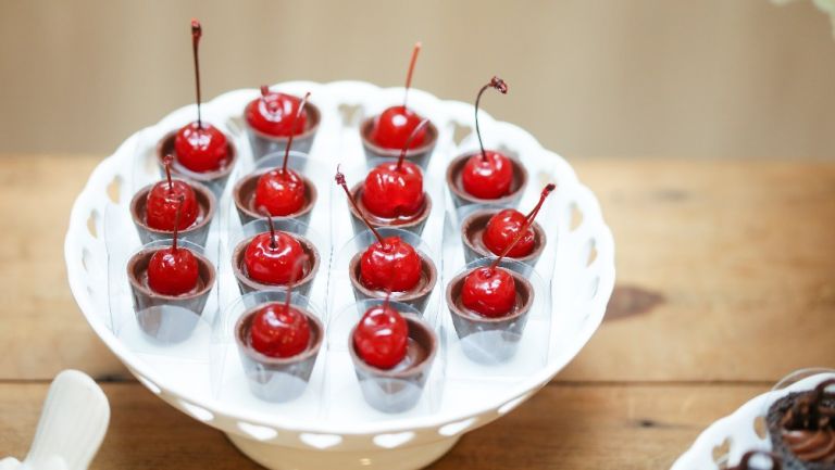 Día Mundial de las cerezas cubiertas de Chocolate se celebra el 3 de enero