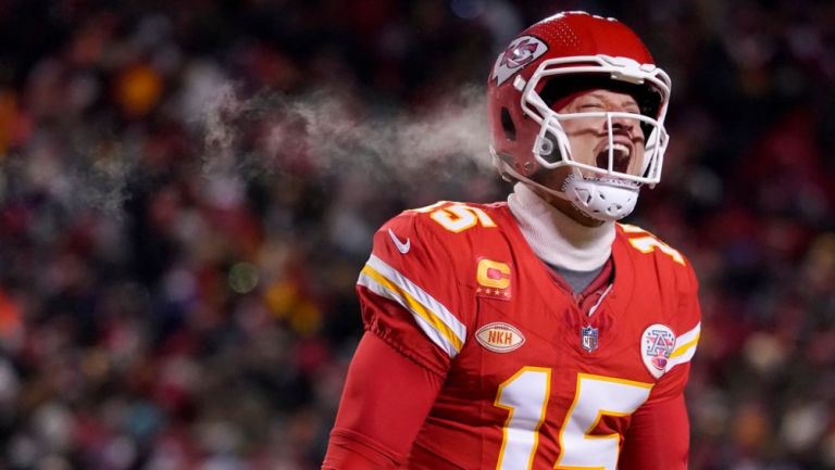 Patrick Mahomes marcha con mejor ritmo que Tom Brady en Finales de Conferencia