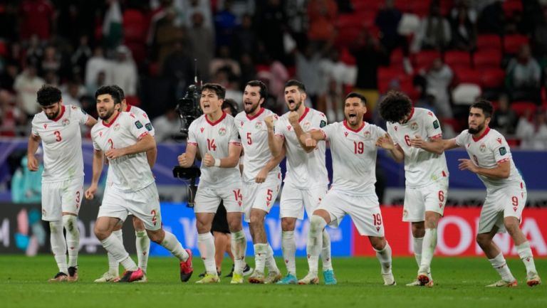 Tayikistán alcanza los Cuartos de Final de la Copa Asia en su debut