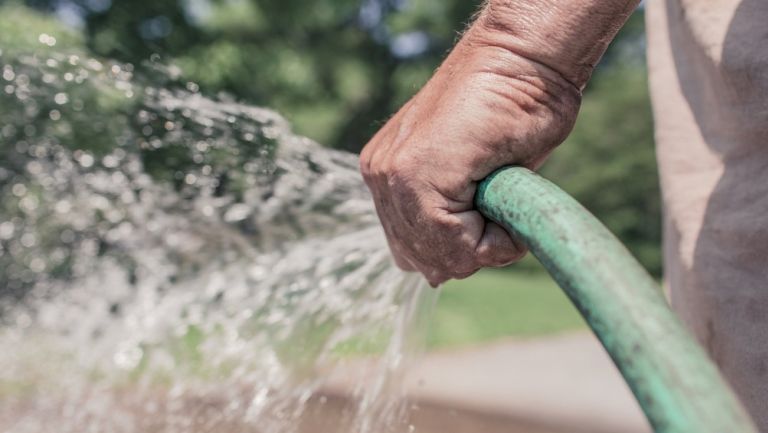 Multas por desperdiciar agua en la Ciudad de México podrían superar los 30 mil pesos