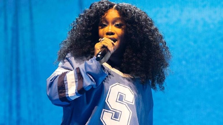 SZA una de las más nominadas esta noche en Premios Grammy 2024 