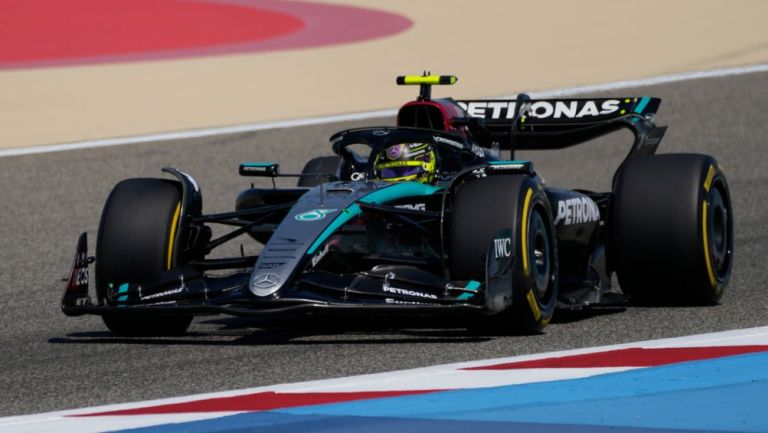 ¡Mercedes por encima de Red Bull! Lewis Hamilton lidera la P2 del GP de Baréin