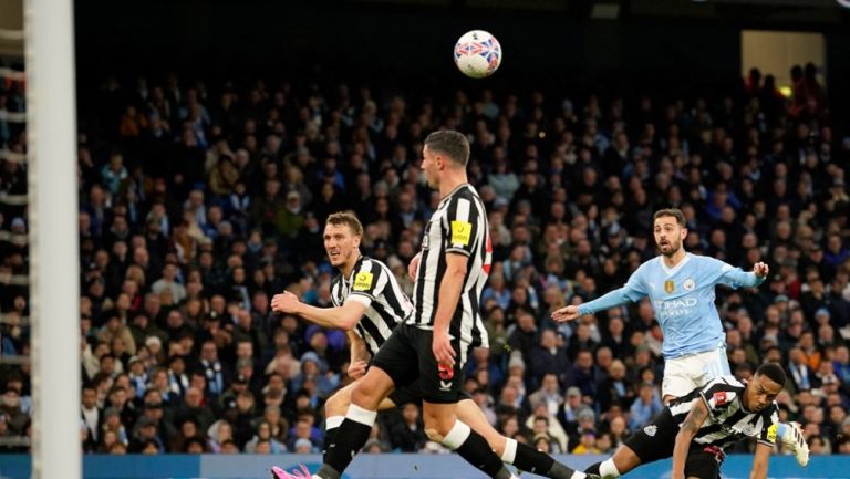 Manchester City vence 2-0 a Newcastle y avanza ‘de rebote’ a Semifinales de la FA Cup