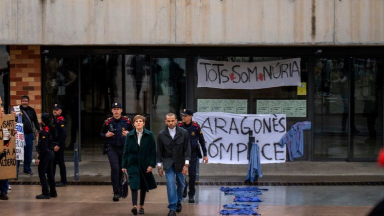 Dani Alves saliendo del Centro Brians 2 de Cataluña