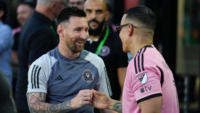 ¡Vaya crossover! Lionel Messi y Daddy Yankee se saludan previo al duelo de Inter Miami