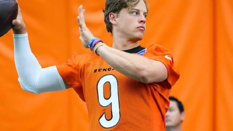 Joe Burrow y sus primeros pases 