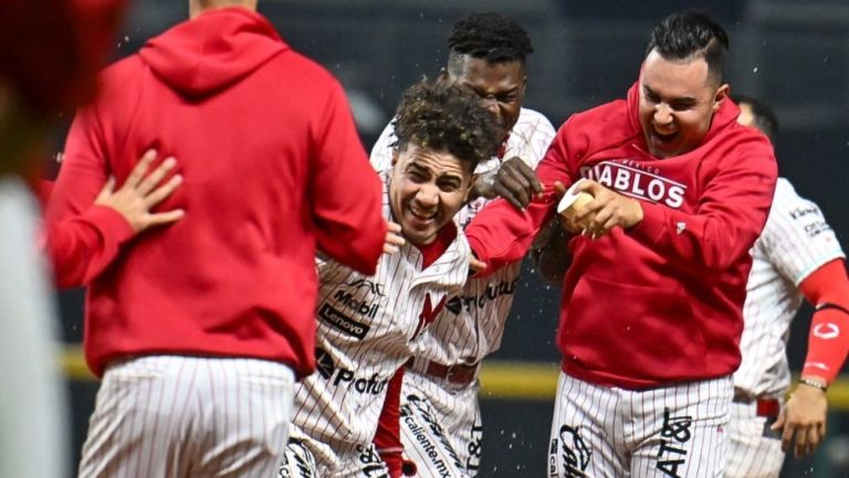 ¡A la Diabla, otra vez! Diablos Rojos deja tendido en el terreno a Conspiradores por 2do juego seguido