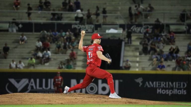 Robinson Canó se va de 5-5 y Diablos Rojos llega a 25 victoras