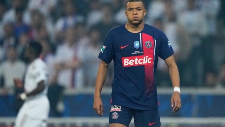 Mbappé no quiso revelar su futuro