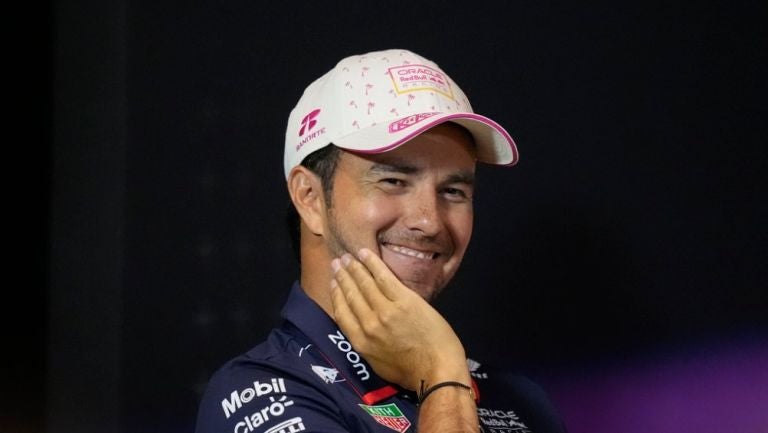 Checo Pérez tras su renovación con Red Bull: 'Estoy encantado de quedarme'