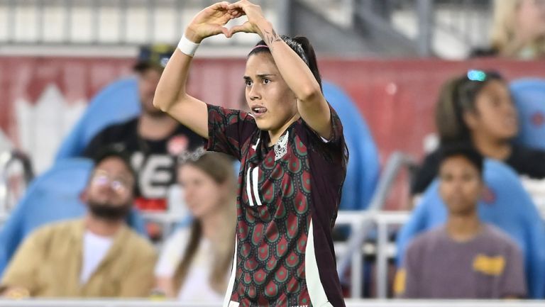 Selección Mexicana Femenil rescata empate ante Canadá con golazo de Jacqueline Ovalle