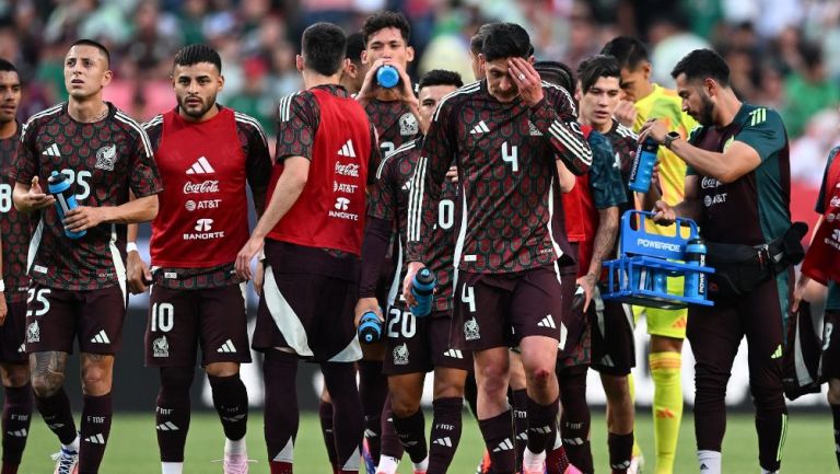 El Tri cayó goleado ante Uruguay