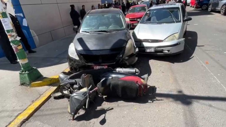 Reportan balacera afuera del Metro Revolución, con saldo de un hombre muerto 