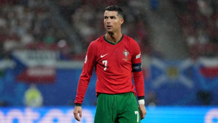 ¿Se burló? Cristiano Ronaldo recibe críticas por festejo ante República Checa