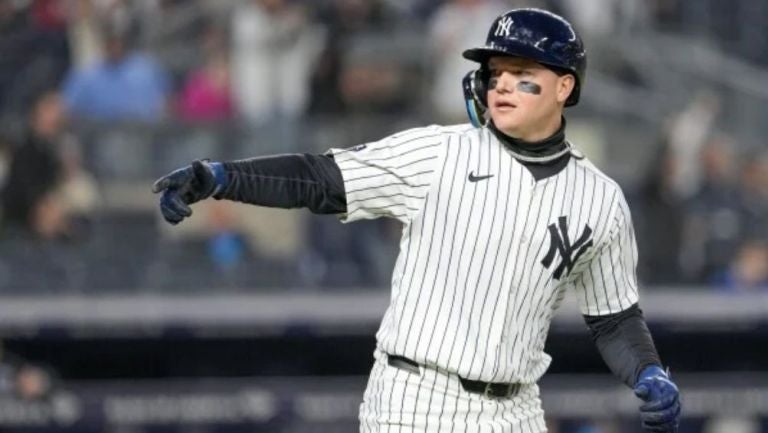 Alex Verdugo con los Bombarderos del Bronx