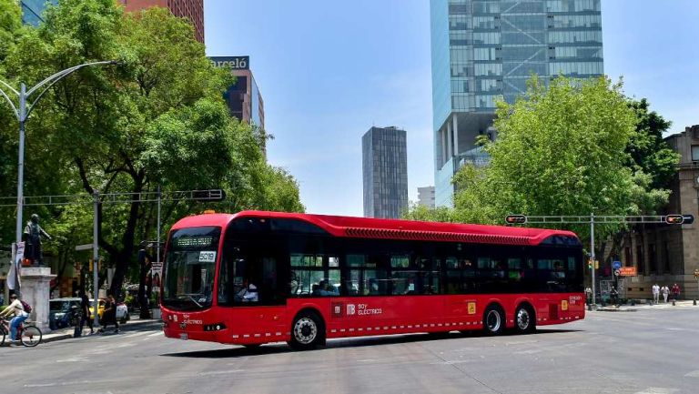 Confirman construcción de dos nuevas Líneas del Metrobús, una en el Circuito Interior y la otra en Periférico