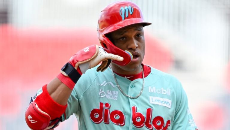 Robinson Canó llega a 26 juegos seguidos con hit y 'destruye' LMB con Diablos Rojos del México