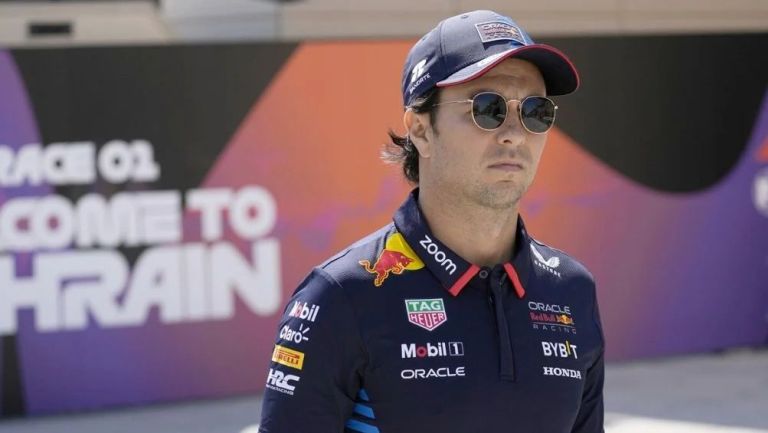 Checo Pérez ha sido criticado por el expiloto británico