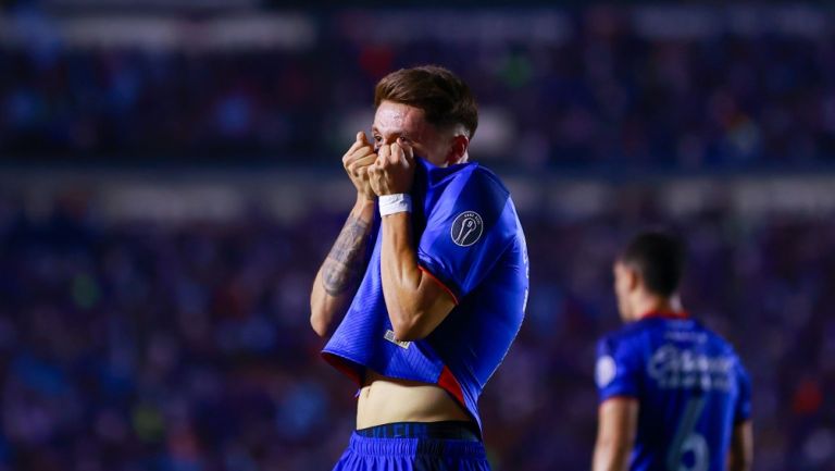 Rodrigo Huescas se despide de Cruz Azul