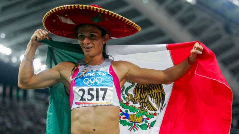 Ana Guevara: Un Icono del Atletismo Mexicano