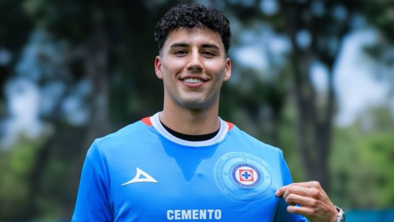 ¡Registrado! Jorge Sánchez listo para debutar con Cruz Azul 