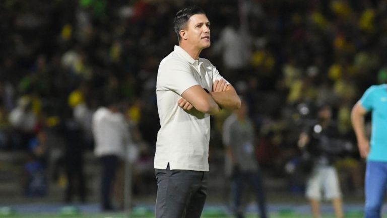 Barbieri explotó contra su directiva tras caer ante América