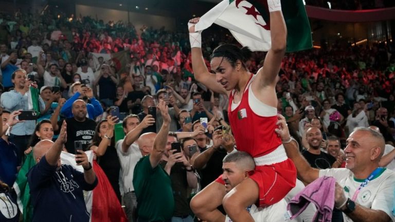 Imane Khelif se queda con medalla de oro en París 2024