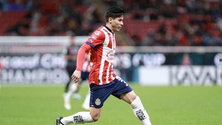 Chivas se despide de Jesús Brígido y confirma su salida 