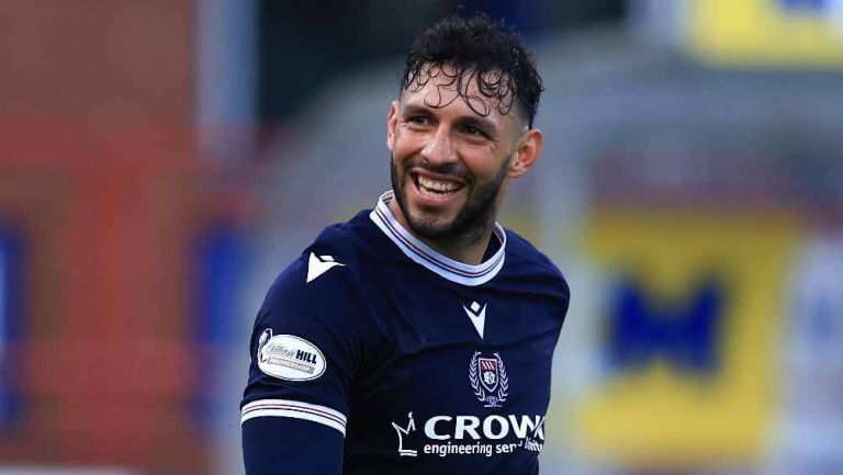 Antonio Portales marcó el cuarto tanto en la goleada de 6-1 del Dundee FC de Escocia 