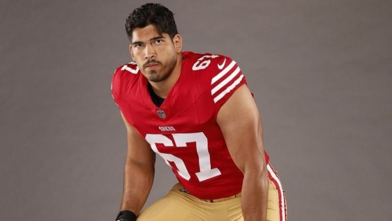 Isaac Alarcón es incluido en equipo de prácticas de 49ers de San Francisco