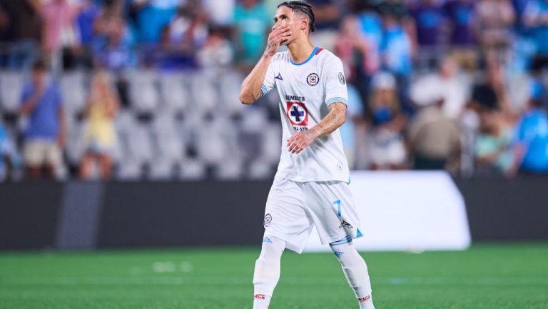 'Conejo' Pérez sorprendido por salida de Uriel Antuna antes de enfrentar al América