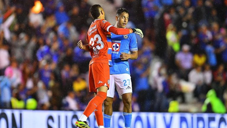 Luis Romo arengó a sus compañeros antes del Clásico Joven