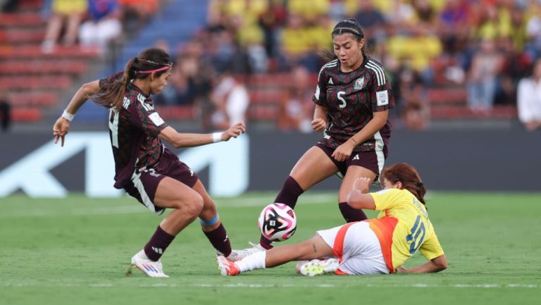 México cayó 0-1 ante Colombia 