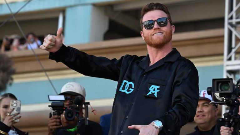 ¡Tremendo invitado! Canelo Álvarez estará presente en el partido de México en Pasadena