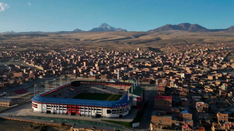 El Estadio Municipal de Villa Ingenio es un escenario particular