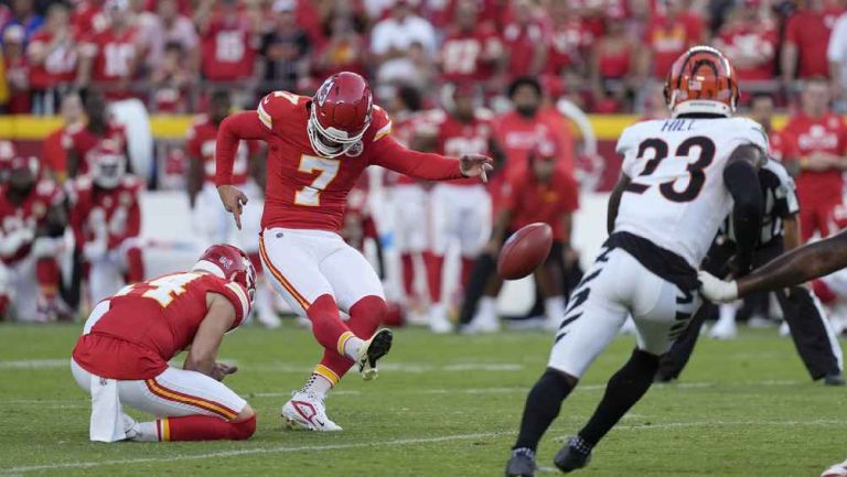 Los Chiefs 'sobreviven' otro partido al vencer a los Bengals de último segundo