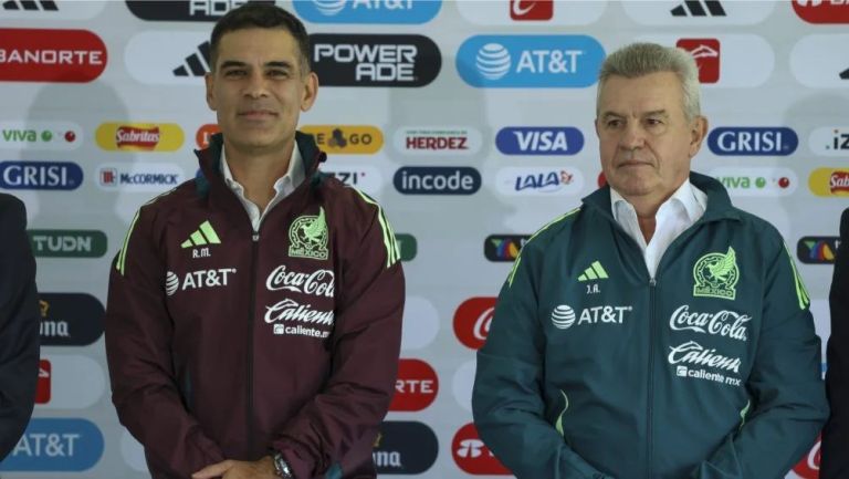 Rafa Márquez en su presentación con Javier Aguirre