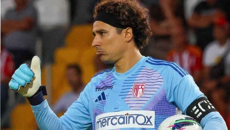 Liga de Portugal elogia atajadas de Guillermo Ochoa: 'Calidad atemporal ante nuestros ojos'