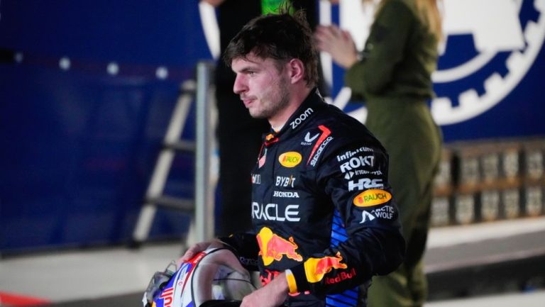 Max Verstappen se burla de la FIA por sanción