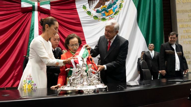 Fallece Ifigenia Martínez, encargada de colocar banda presidencial a Claudia Sheinbaum 