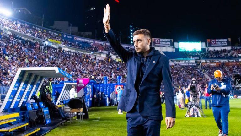 Víctor Velázquez sobre situación de Anselmi en Cruz Azul: "Hay ofertas de instituciones"