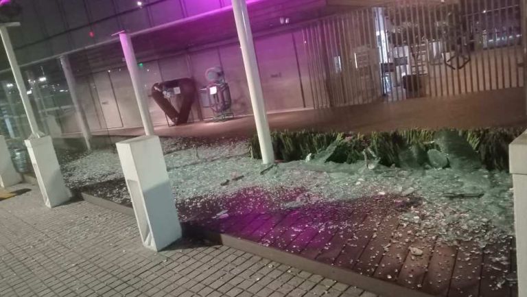 Vandalizan instalaciones del INAI ubicadas en Insurgentes Sur 