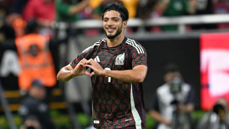 Raúl Jiménez: Recuento de goles con la Selección Mexicana