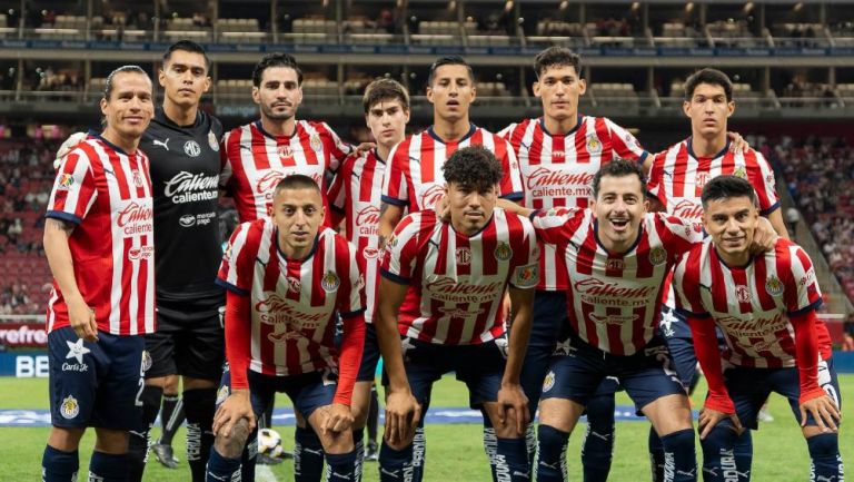 Chivas obligado a mover el once titular debido a las constantes lesiones 