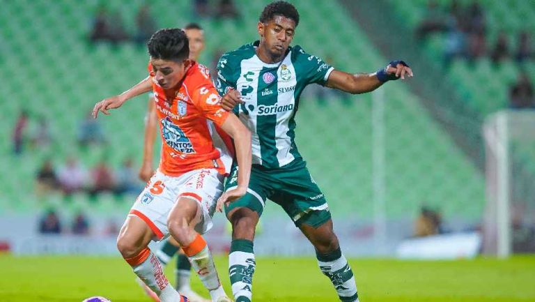 Santos y Pachuca se mantienen en el fondo de la tabla tras empatar en el TSM