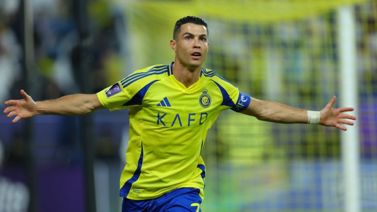 Cristiano Ronaldo anota en la goleada de Al-Nassr